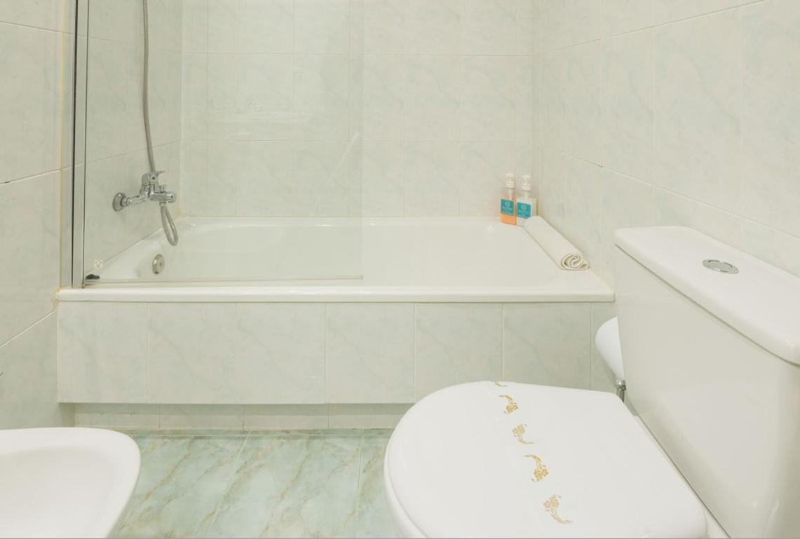 Primera Linea De Playa Samil Costa Con Garaje Incluido Виго Екстериор снимка